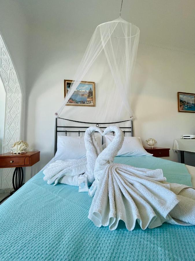 Gialos Rooms Élaphonèse Extérieur photo